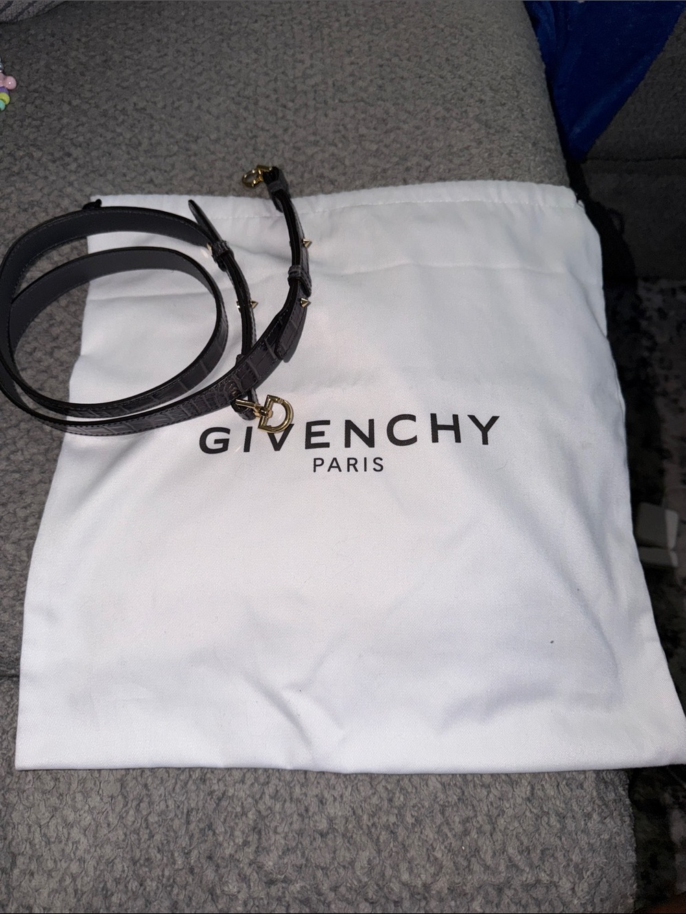 Givenchy mini Antigona Croc-Embossed Leather Satchel in Storm Gray - Picture 3 of 5